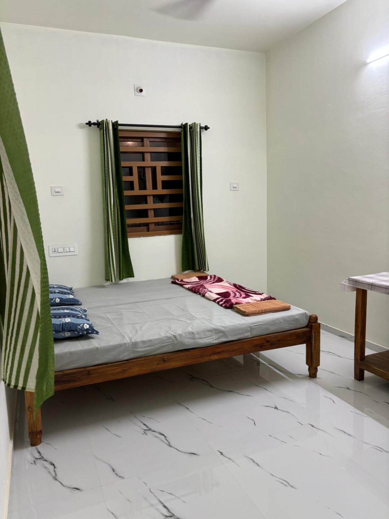 Golden Beach Home Stay Alappuzha 외부 사진