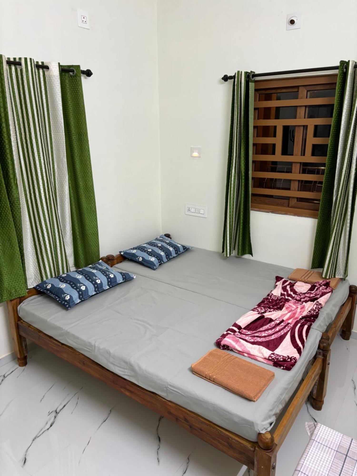 Golden Beach Home Stay Alappuzha 외부 사진